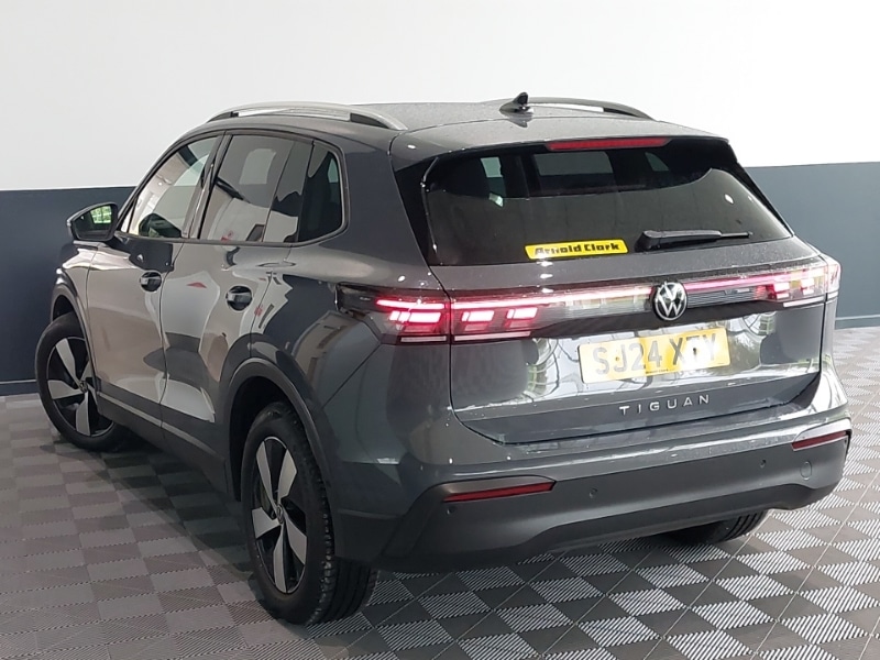 Used Volkswagen Tiguan 2024 for sale - 76362233: Photo 3