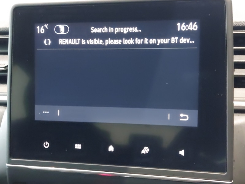 Used Renault Captur 2022 for sale - 76456174: Photo 19