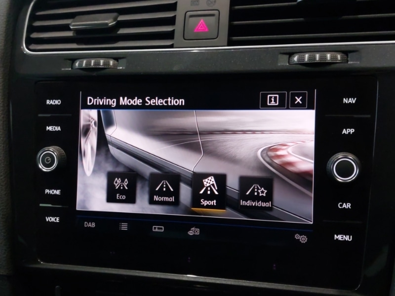 Used Volkswagen Golf 2019 for sale - 76484222: Photo 16