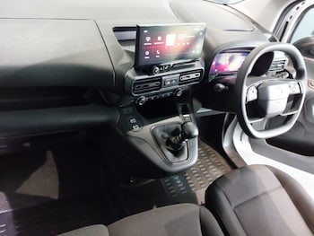 Used Vauxhall Combo 2024 for sale - 76195655: Photo