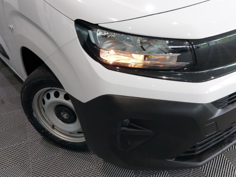 Used Vauxhall Combo 2024 for sale - 76195655: Photo 9