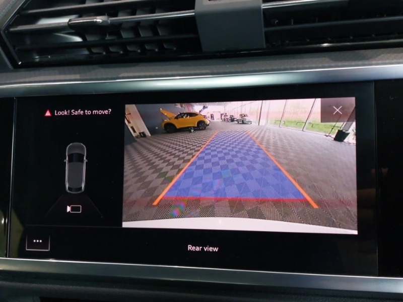 Used Audi Q3 2020 for sale - 78059902: Photo 11