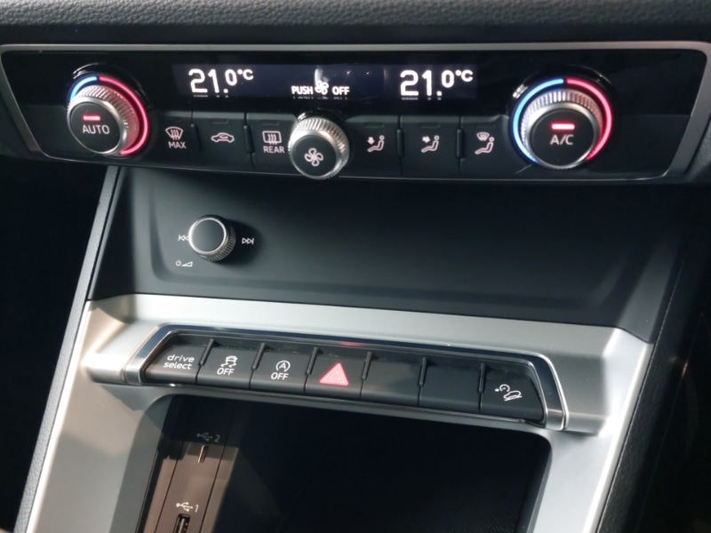 Used Audi Q3 2020 for sale - 78059902: Photo 19