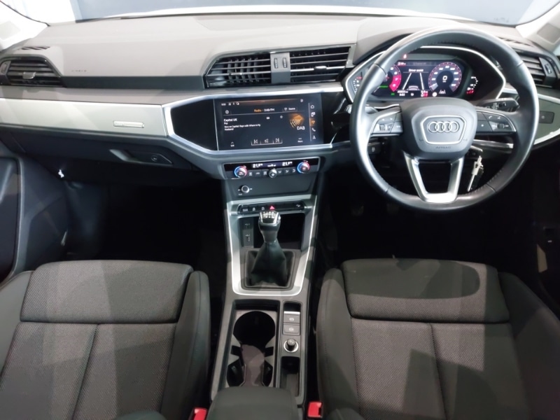 Used Audi Q3 2020 for sale - 78059902: Photo 2