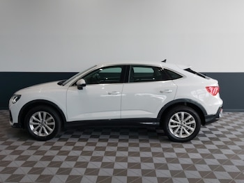 Used Audi Q3 2020 for sale - 78059902: Photo