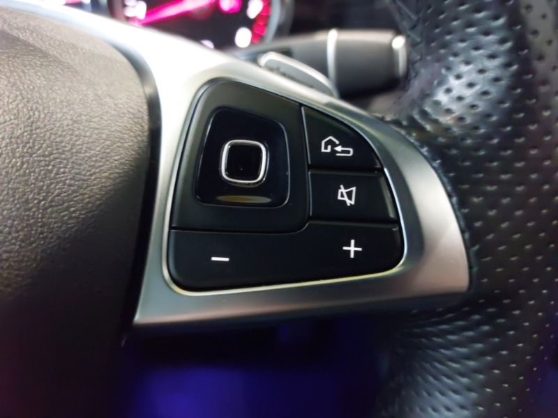 Used Mercedes-Benz E Class 2018 for sale - 78203424: Photo 15