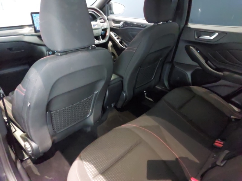 Used Ford Focus 2023 for sale - 77020765: Photo 6