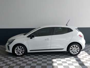 Used Renault Clio 2024 for sale - 75424203: Photo