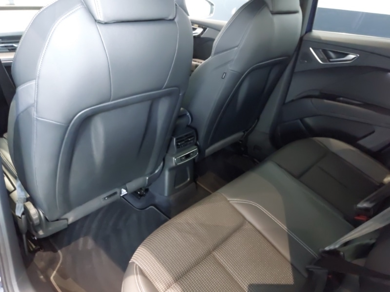 Used Audi Q4 e-tron 2021 for sale - 78156160: Photo 6