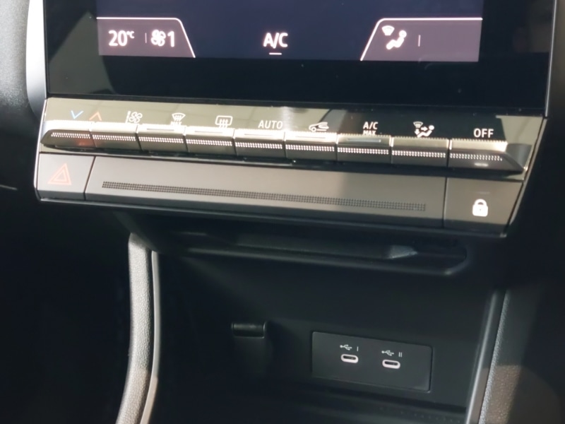 Used Renault Captur 2024 for sale - 77623891: Photo 19