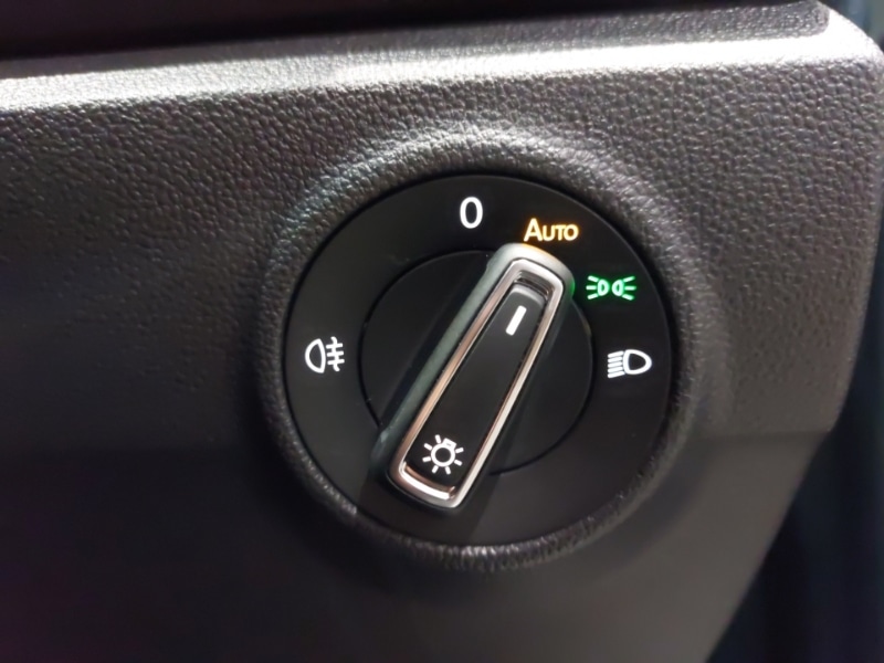 Used Volkswagen T-Roc 2025 for sale - 77028483: Photo 18