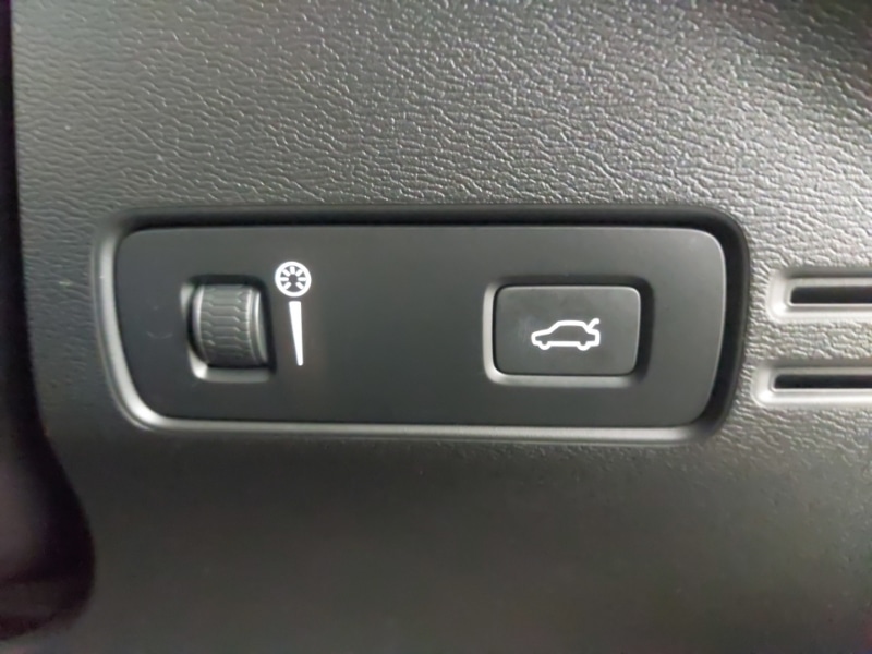 Used Volvo C40 2022 for sale - 77158299: Photo 14