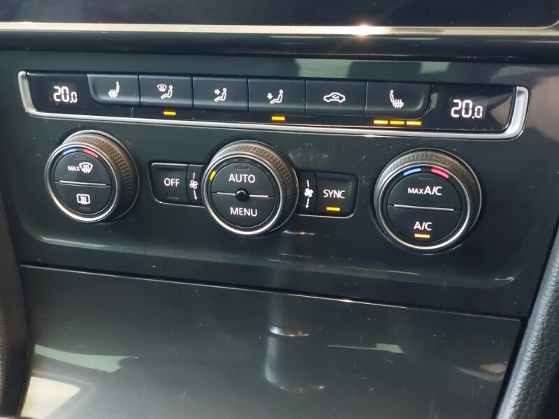 Used Volkswagen Golf 2020 for sale - 78151675: Photo 17