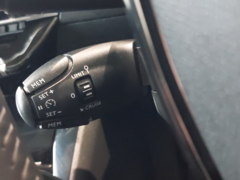 Used Peugeot 2008 2021 for sale - 78033235: Photo 16