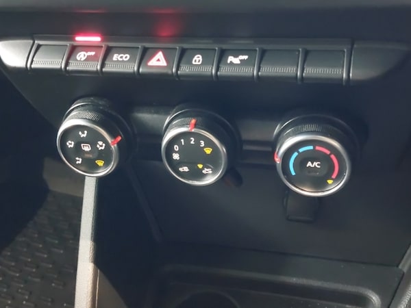 Used Dacia Duster 2018 for sale - 76335978: Photo 17