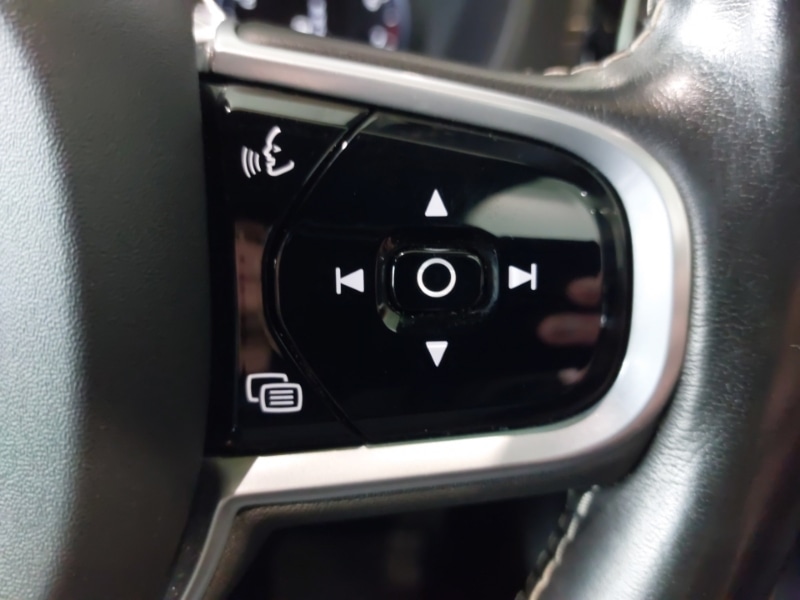 Used Volvo XC60 2020 for sale - 77239803: Photo 15