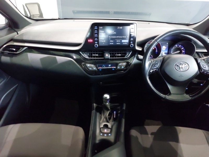 Used Toyota C-HR 2022 for sale - 76354632: Photo 2