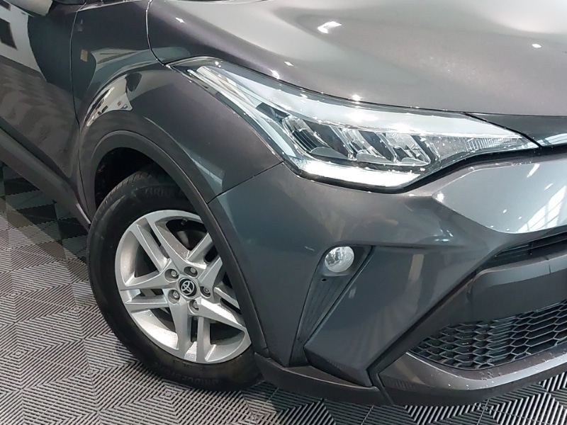 Used Toyota C-HR 2022 for sale - 76354632: Photo 9