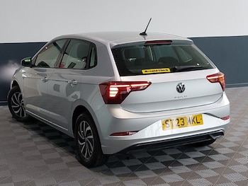 Used Volkswagen Polo 2023 for sale - 76456157: Photo