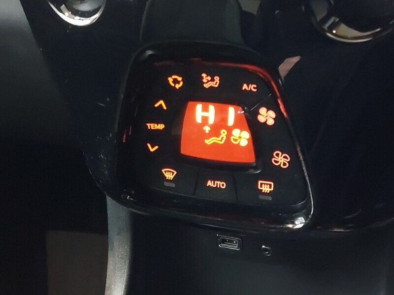 Used Toyota AYGO 2021 for sale - 77580495: Photo 17