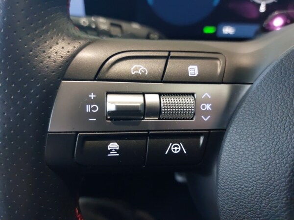 Used Hyundai KONA 2024 for sale - 76121133: Photo 14