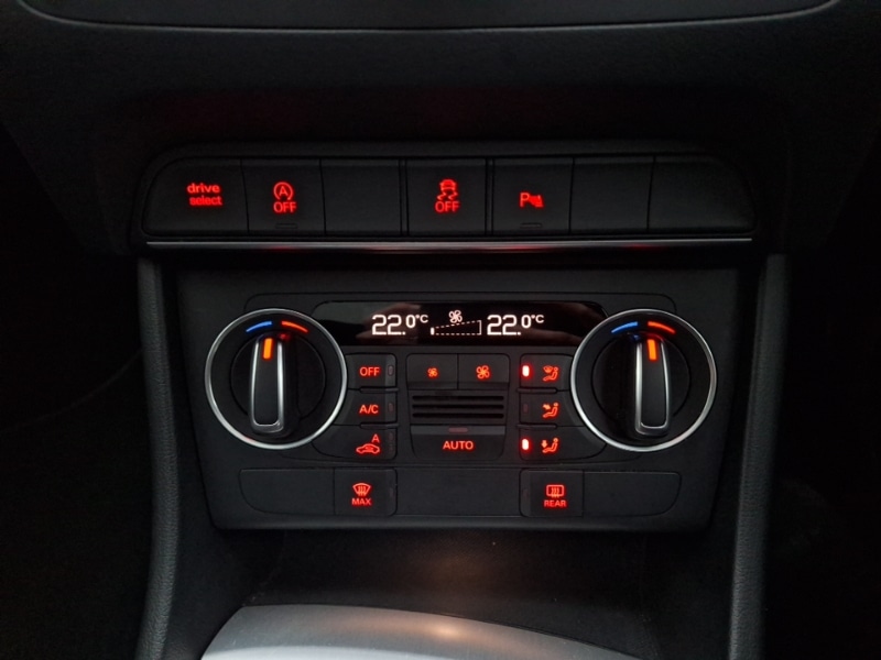 Used Audi Q3 2016 for sale - 77439359: Photo 15