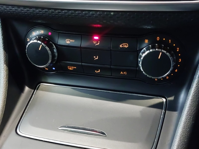 Used Mercedes-Benz A-Class 2018 for sale - 77678292: Photo 17