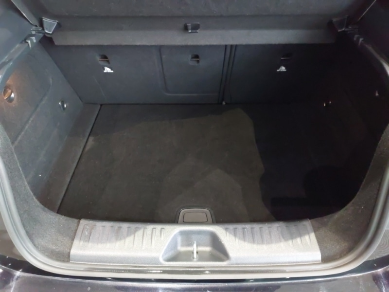 Used Mercedes-Benz A-Class 2018 for sale - 77678292: Photo 8