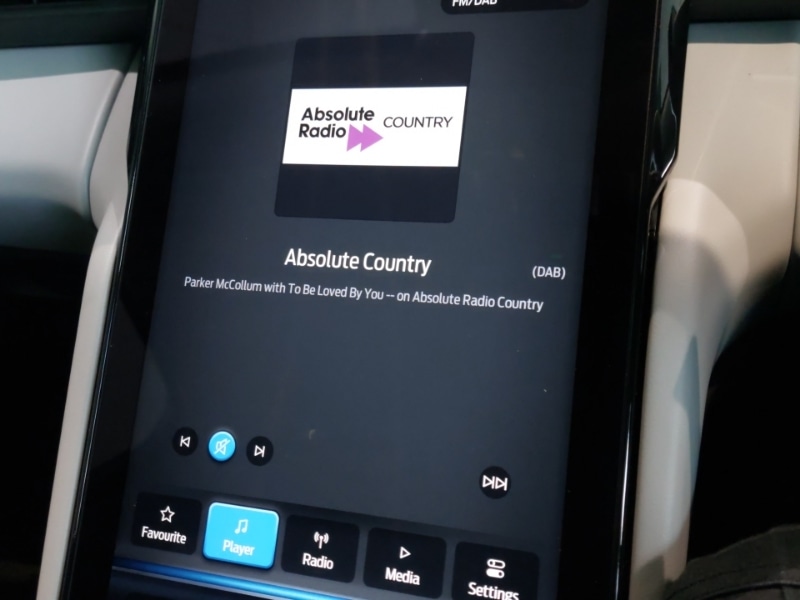 Used Ford Explorer 2025 for sale - 76860663: Photo 10