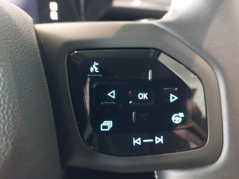 Used Ford Explorer 2025 for sale - 76860663: Photo 15