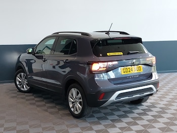 Used Volkswagen T-Cross 2024 for sale - 78844682: Photo