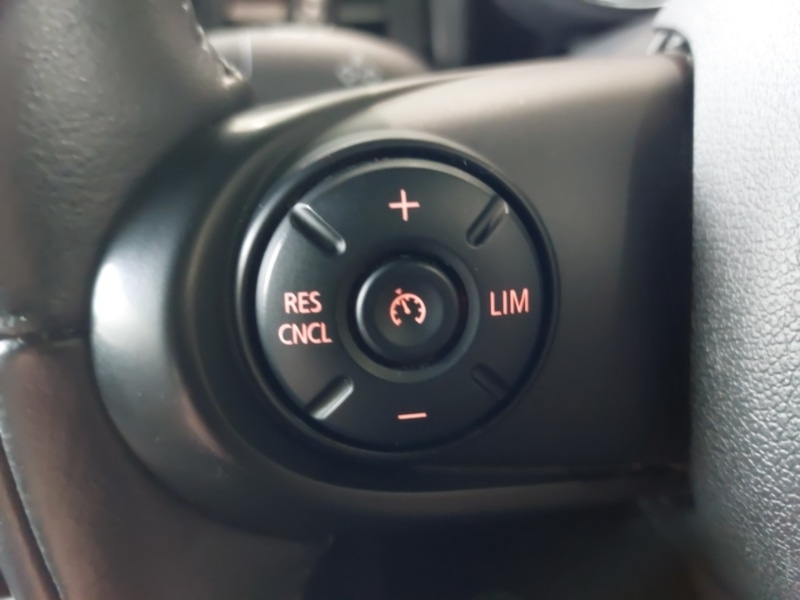 Used MINI Convertible 2017 for sale - 76335979: Photo 14