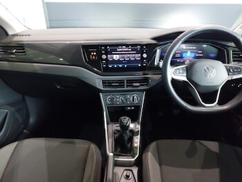 Used Volkswagen Taigo 2024 for sale - 77678318: Photo