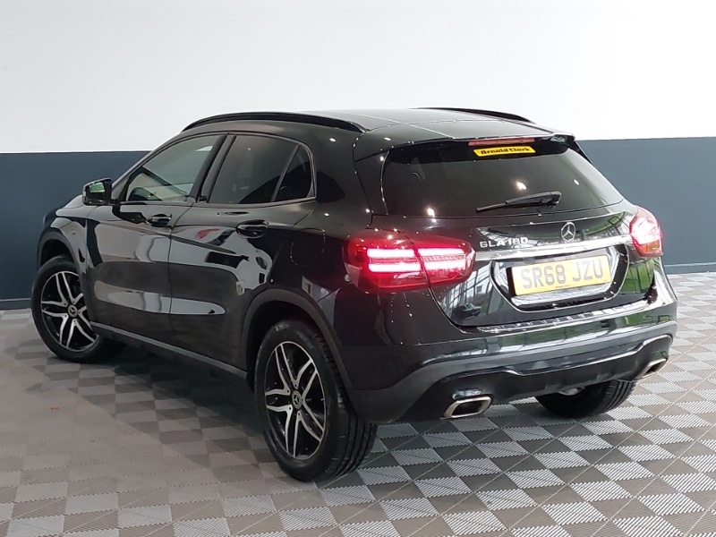 Used Mercedes-Benz GLA 2019 for sale - 77531128: Photo 3