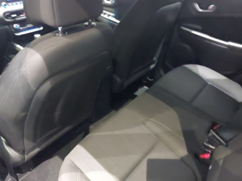 Used Hyundai KONA 2022 for sale - 77265656: Photo 6