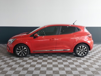 Used Renault Clio 2020 for sale - 78756992: Photo