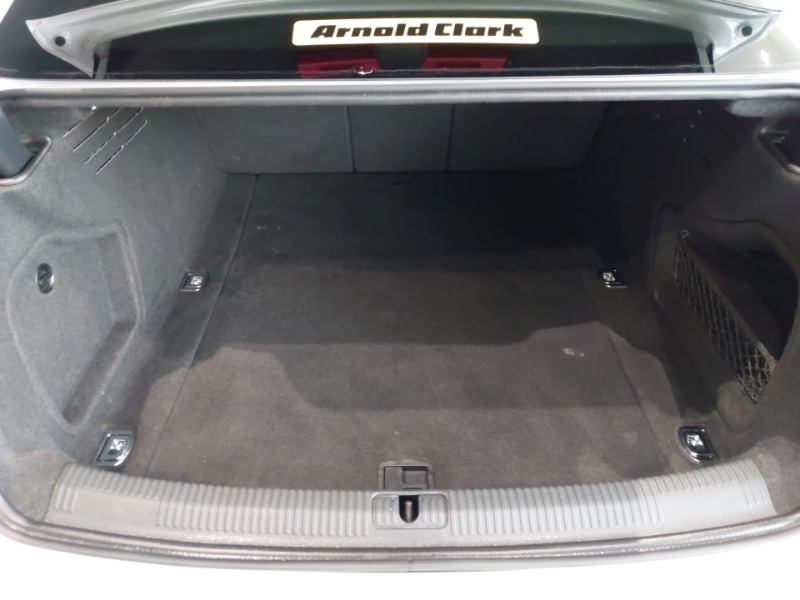 Used Audi A4 2019 for sale - 77108033: Photo 8