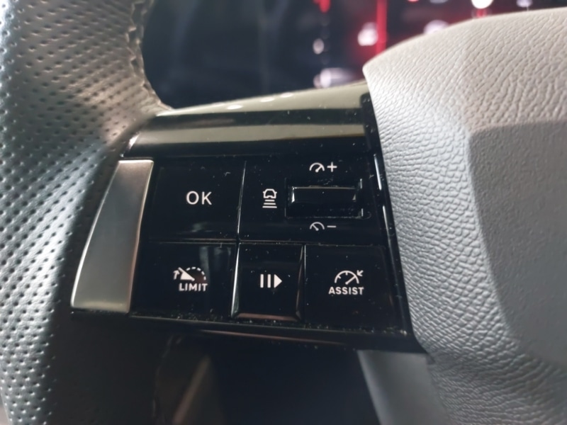 Used Vauxhall Astra 2024 for sale - 76834494: Photo 14