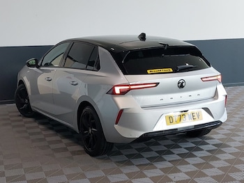 Used Vauxhall Astra 2024 for sale - 76834494: Photo
