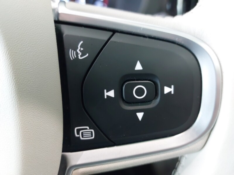 Used Volvo XC60 2019 for sale - 76383995: Photo 15