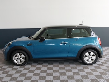 Used MINI Cooper 2022 for sale - 76764016: Photo