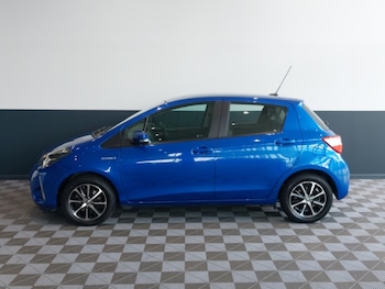 Used Toyota Yaris 2019 for sale - 78928549: Photo