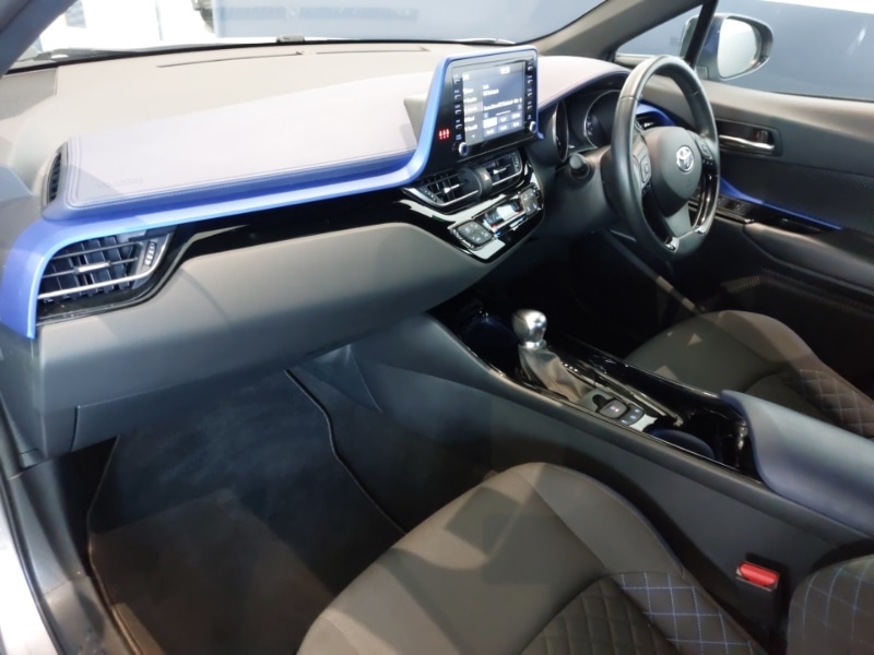 Used Toyota C-HR 2020 for sale - 76380448: Photo 5