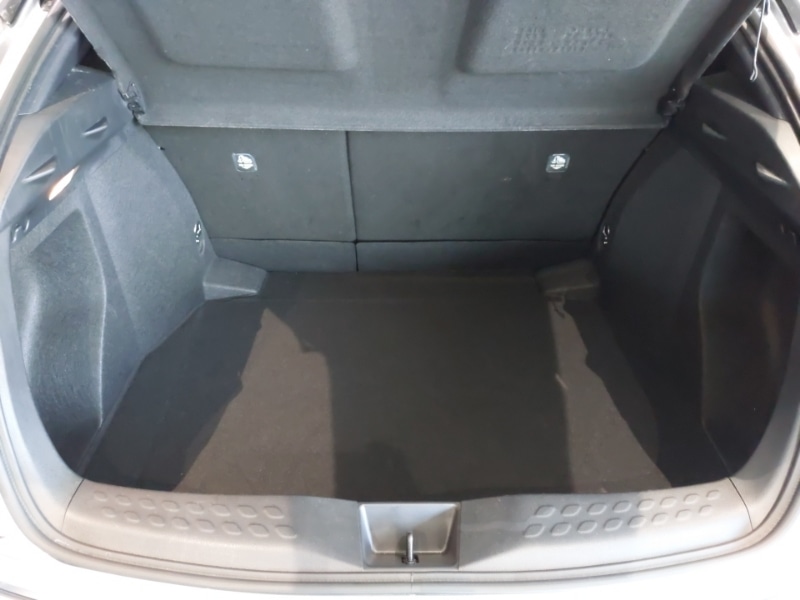 Used Toyota C-HR 2020 for sale - 76380448: Photo 8