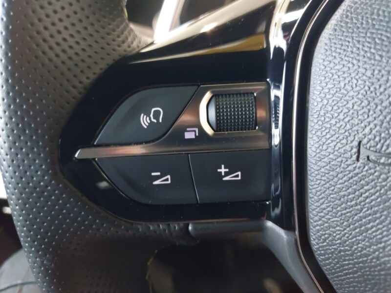 Used Peugeot 2008 2023 for sale - 77790460: Photo 14