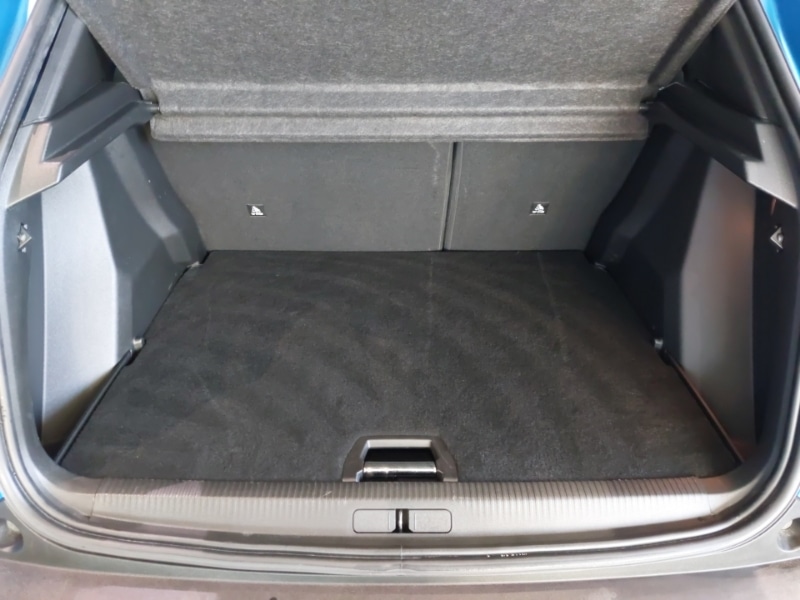 Used Peugeot 2008 2023 for sale - 77790460: Photo 8