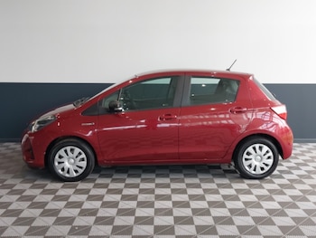 Used Toyota Yaris 2019 for sale - 79407198: Photo