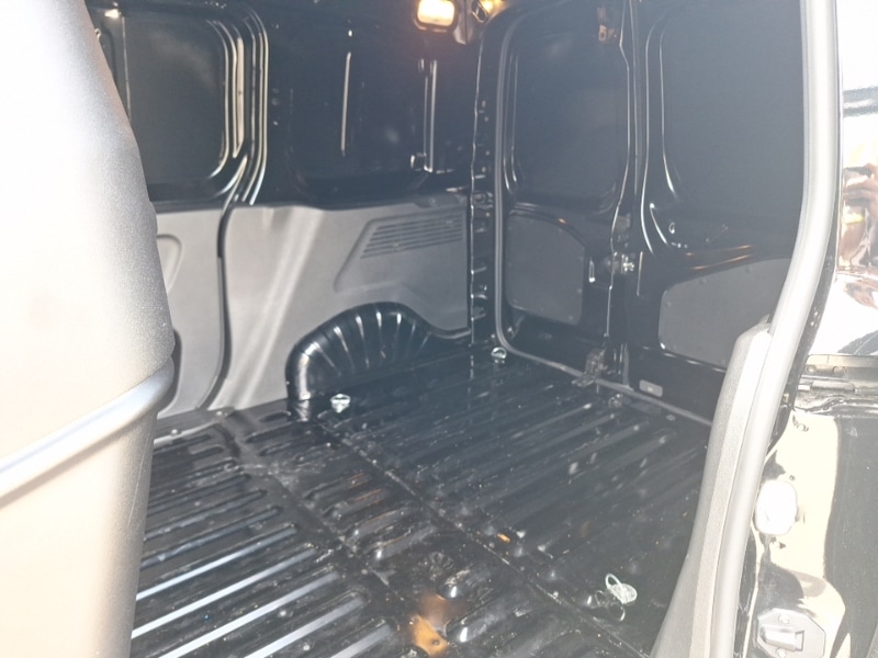 Used Peugeot Partner 2024 for sale - 76393229: Photo 6