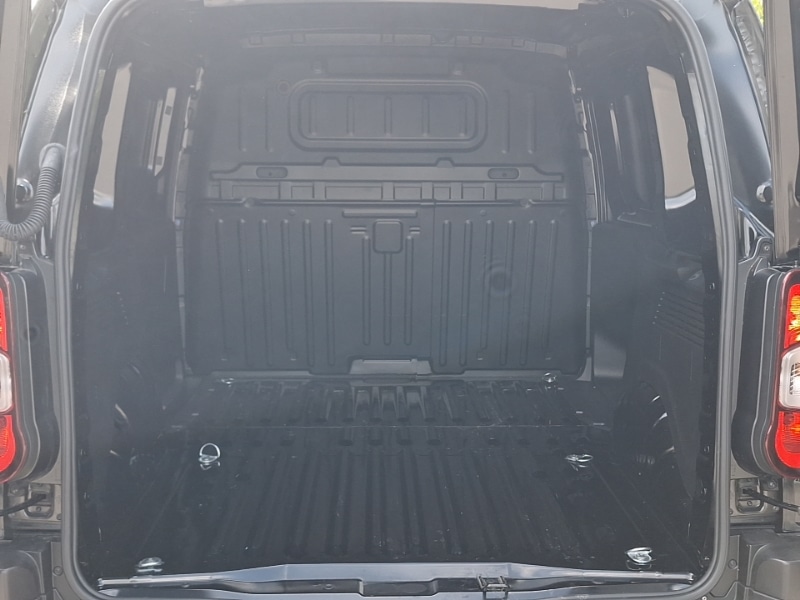 Used Peugeot Partner 2024 for sale - 76393229: Photo 8