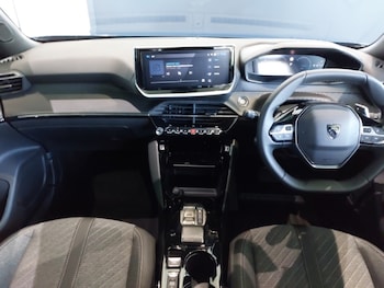 Used Peugeot 2008 2025 for sale - 76393243: Photo